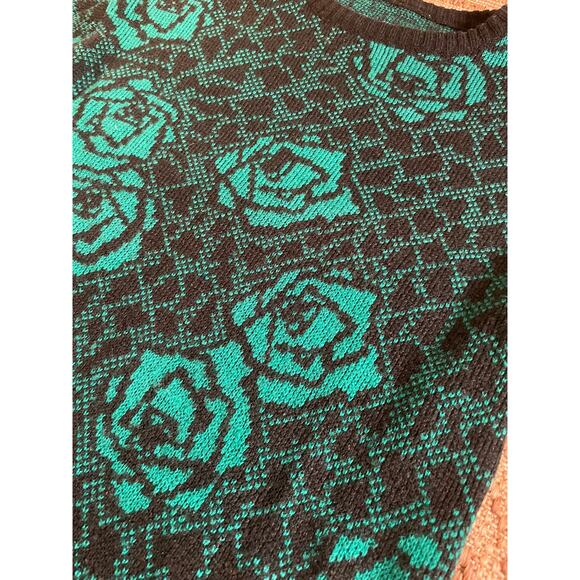 Vtg. 80s/90s Green and Black Floral Sweater Dress - Picture 2 of 5
